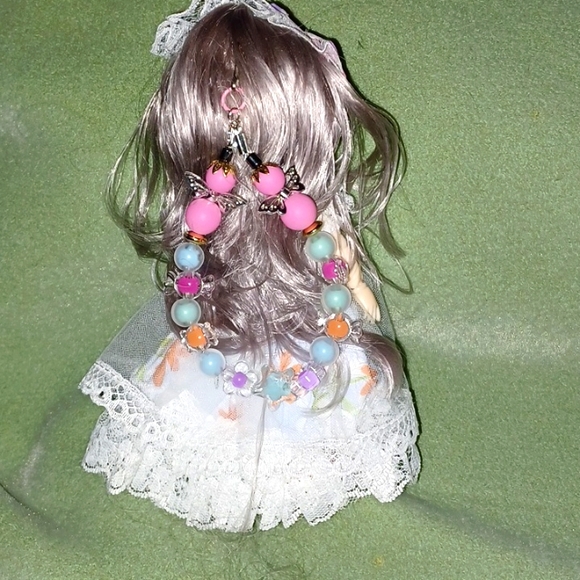 Doll Dangler, Magic Highlighters and More! - Picture 13 of 15